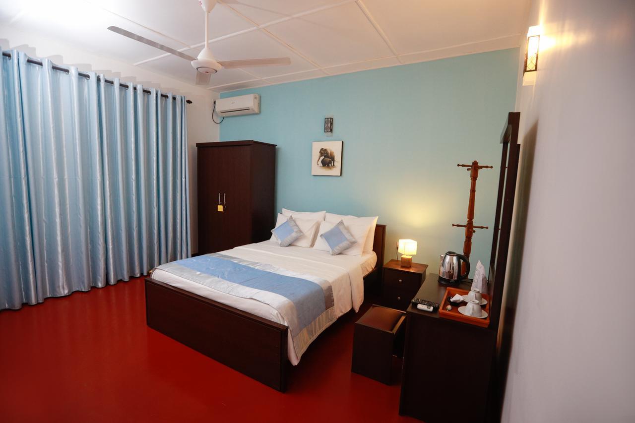 Riverdale Breeze Kandy Ngoại thất bức ảnh