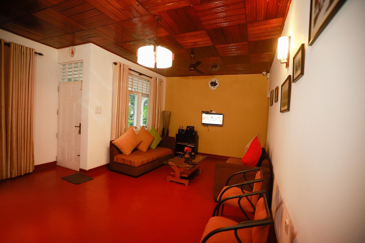 Riverdale Breeze Kandy Ngoại thất bức ảnh