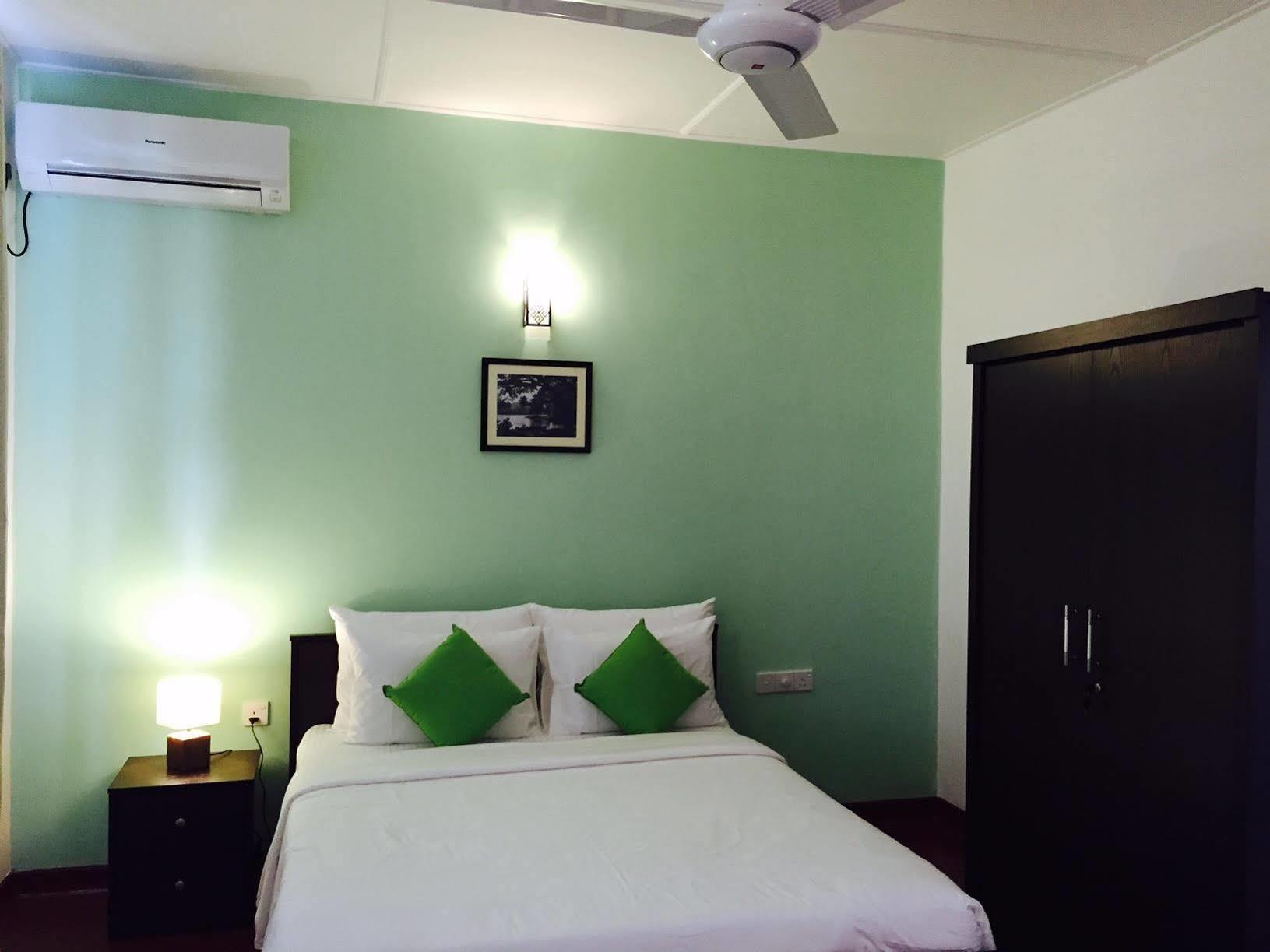Riverdale Breeze Kandy Ngoại thất bức ảnh